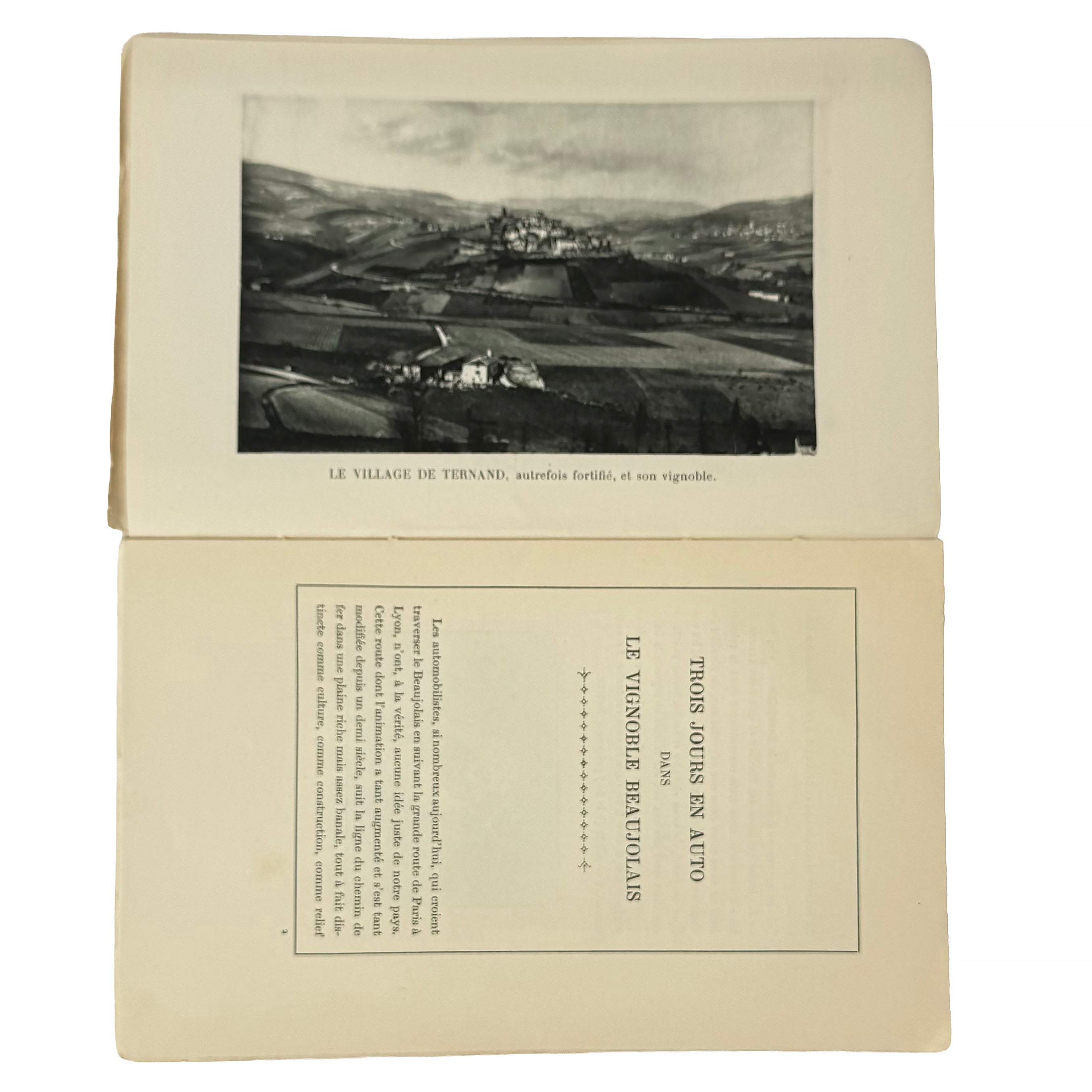 Le Pays et le Vin Beaujolais by Foillard, Léon; David, Tony: a rare visual excerpt of the 1929 wine & viticulture exemplar