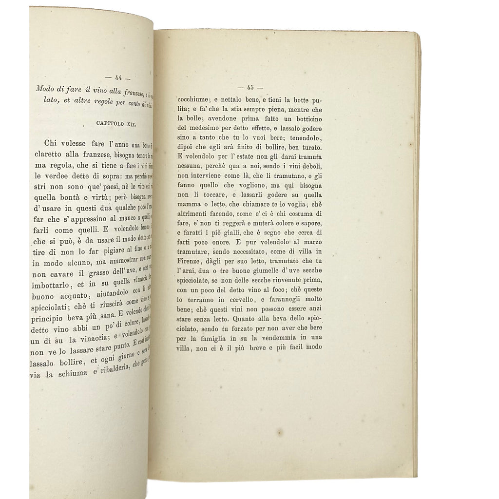 Dell'Agricoltura Libri Tre by Da Firenzuola, Girolamo , a rare detail of the 1871 - wine book.