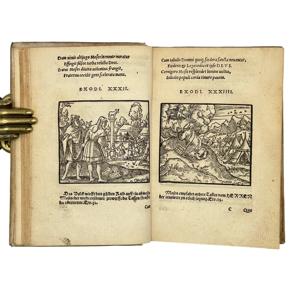 Biblia Veteris Testamenti Et Historiae by Giovio, Paolo, a rare photograph of the 1553 - illustrated book.