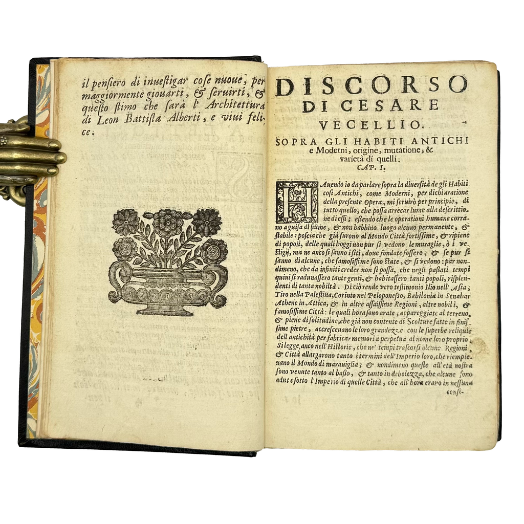 Habiti Antichi by Vecellio, Cesare, a rare fascinating view of the 1664 - illustrated book.