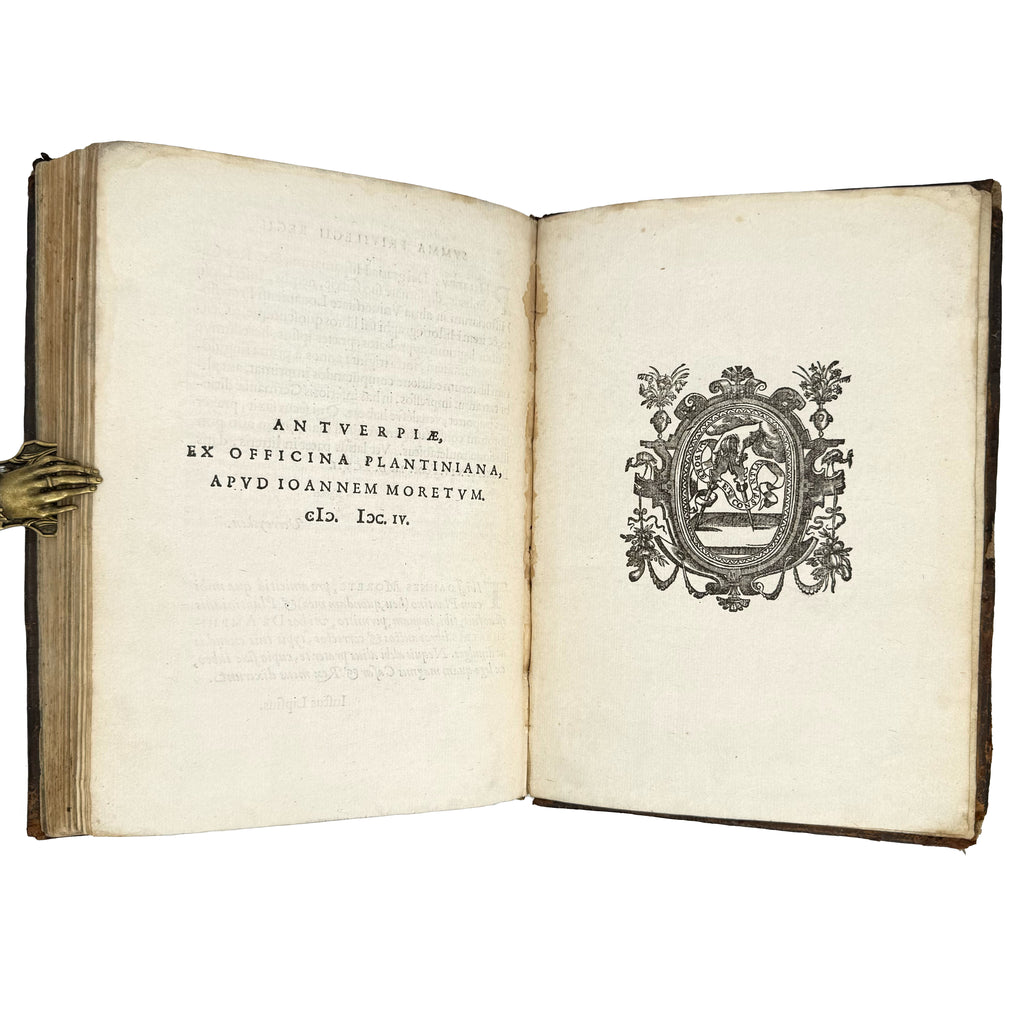 Saturnalium Sermonum libri duo, qui de Gladiatoribus; BOUND WITH: De Amphiteatro Liber (INCL: De Amphiteatris quae extra Romam libellus) by Lipsius, Justus: a precious visual instance of the 1604 illustrated wonders text