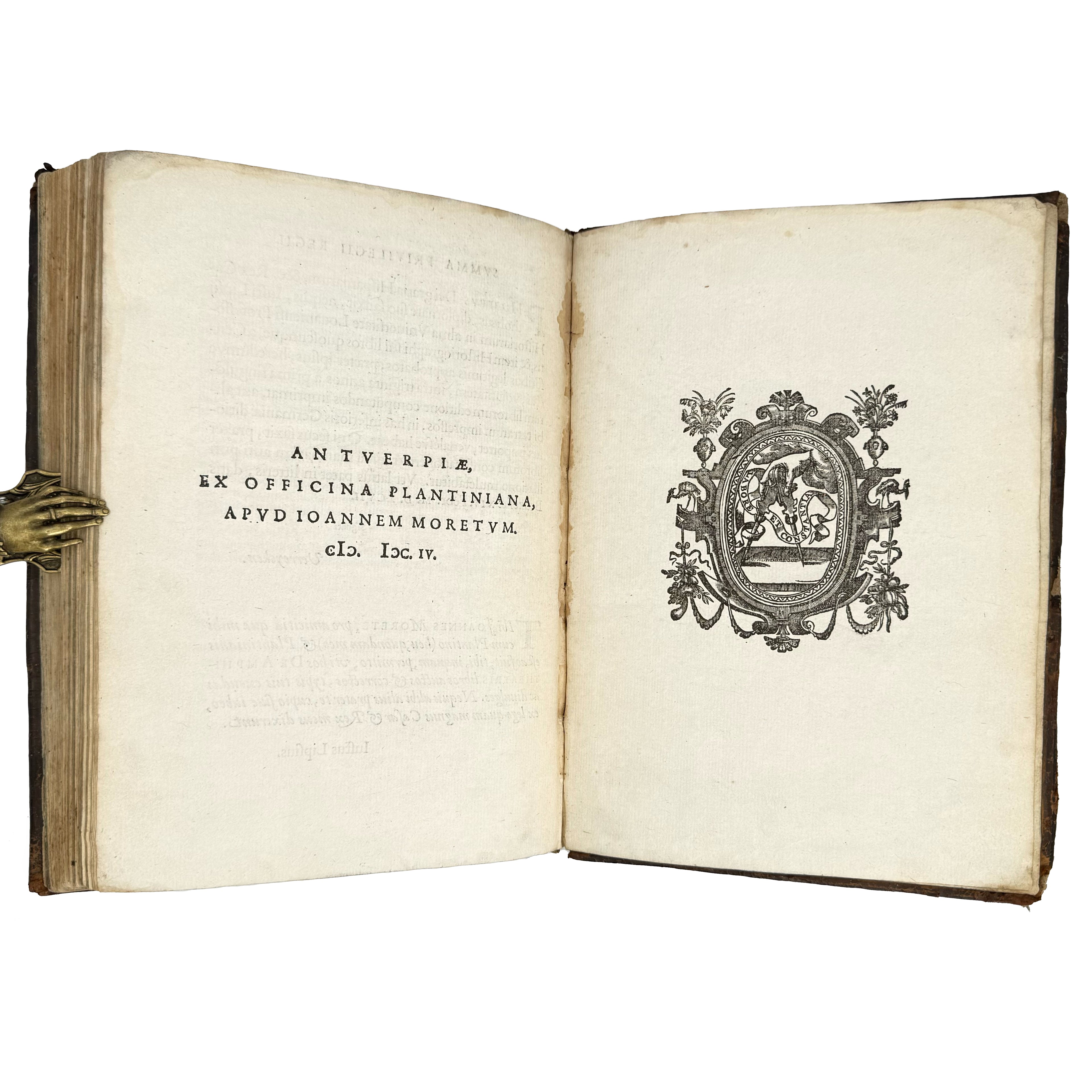 Saturnalium Sermonum libri duo, qui de Gladiatoribus; BOUND WITH: De Amphiteatro Liber (INCL: De Amphiteatris quae extra Romam libellus) by Lipsius, Justus: a precious visual instance of the 1604 illustrated wonders text